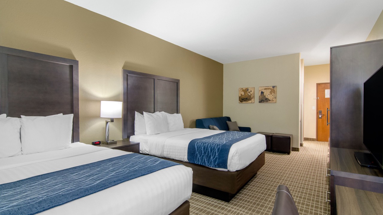 Photo of Bedroom in St. Robert
