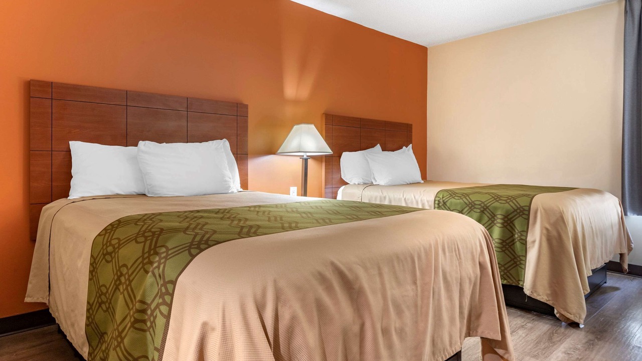 Photo of Bedroom in Russellville