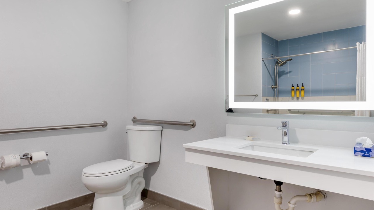 Photo of Bathroom in Lewisville