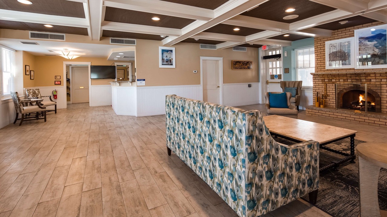 Photo of Others in Thermopolis