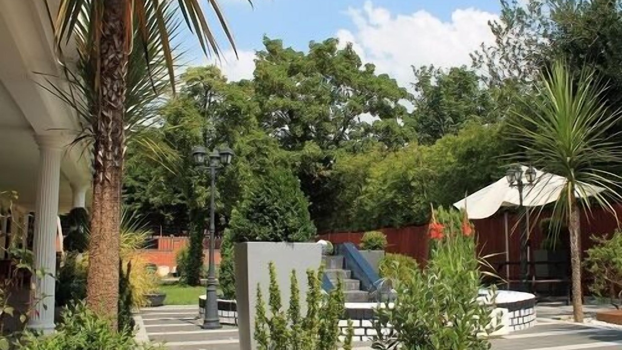 Photo of Outdoor in Heston Central