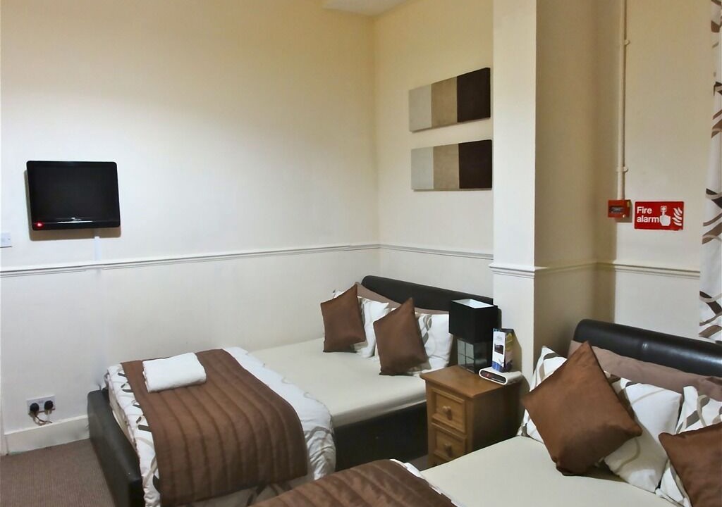 Photo of Others in Heston Central