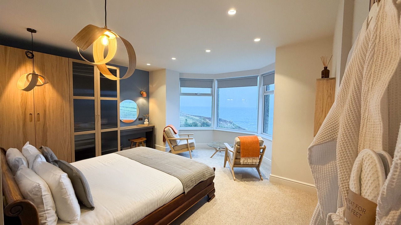 Photo of Bedroom in The Lizard