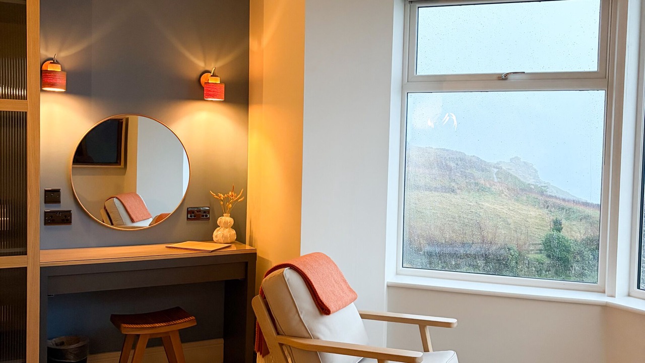 Photo of Bedroom in The Lizard