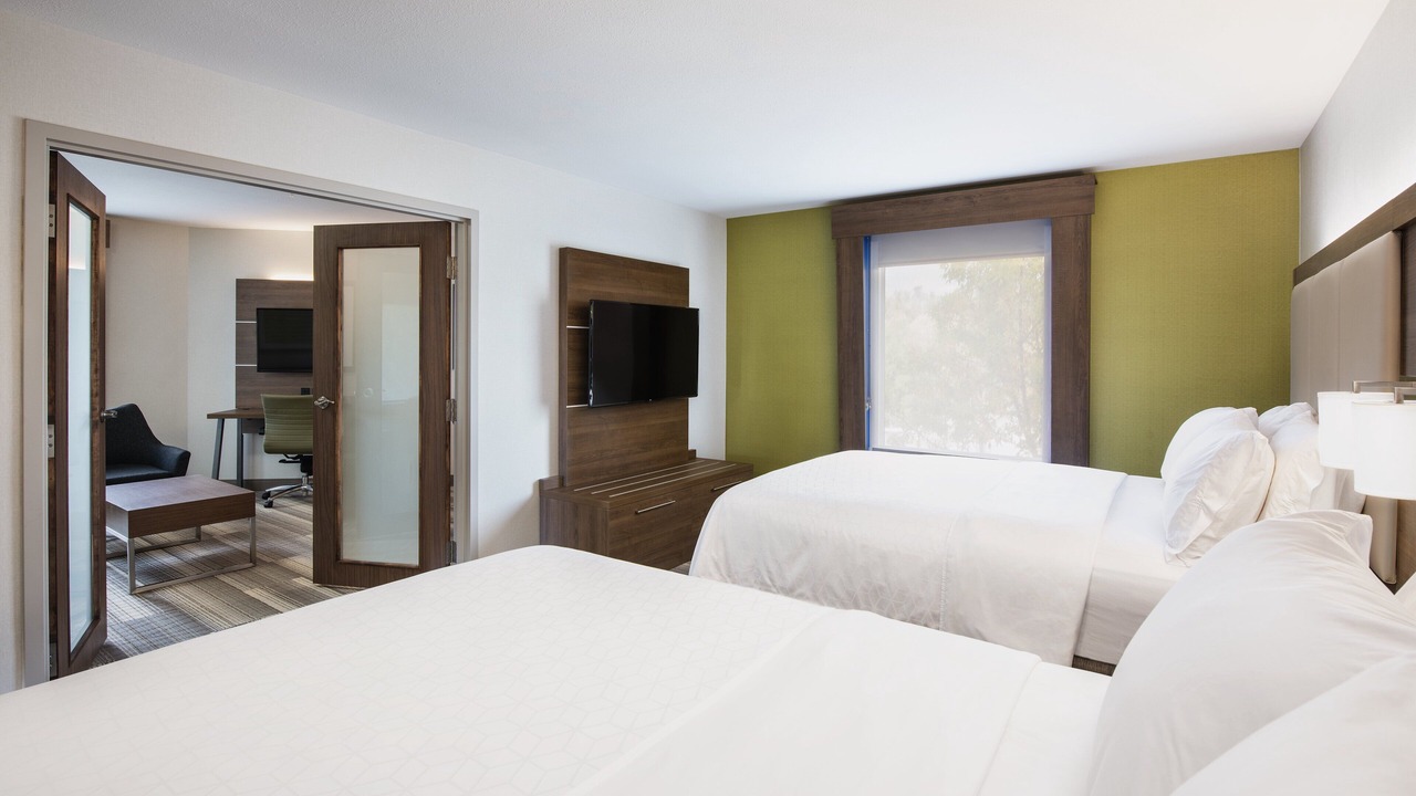 Photo of Bedroom in Saskatoon Downtown
