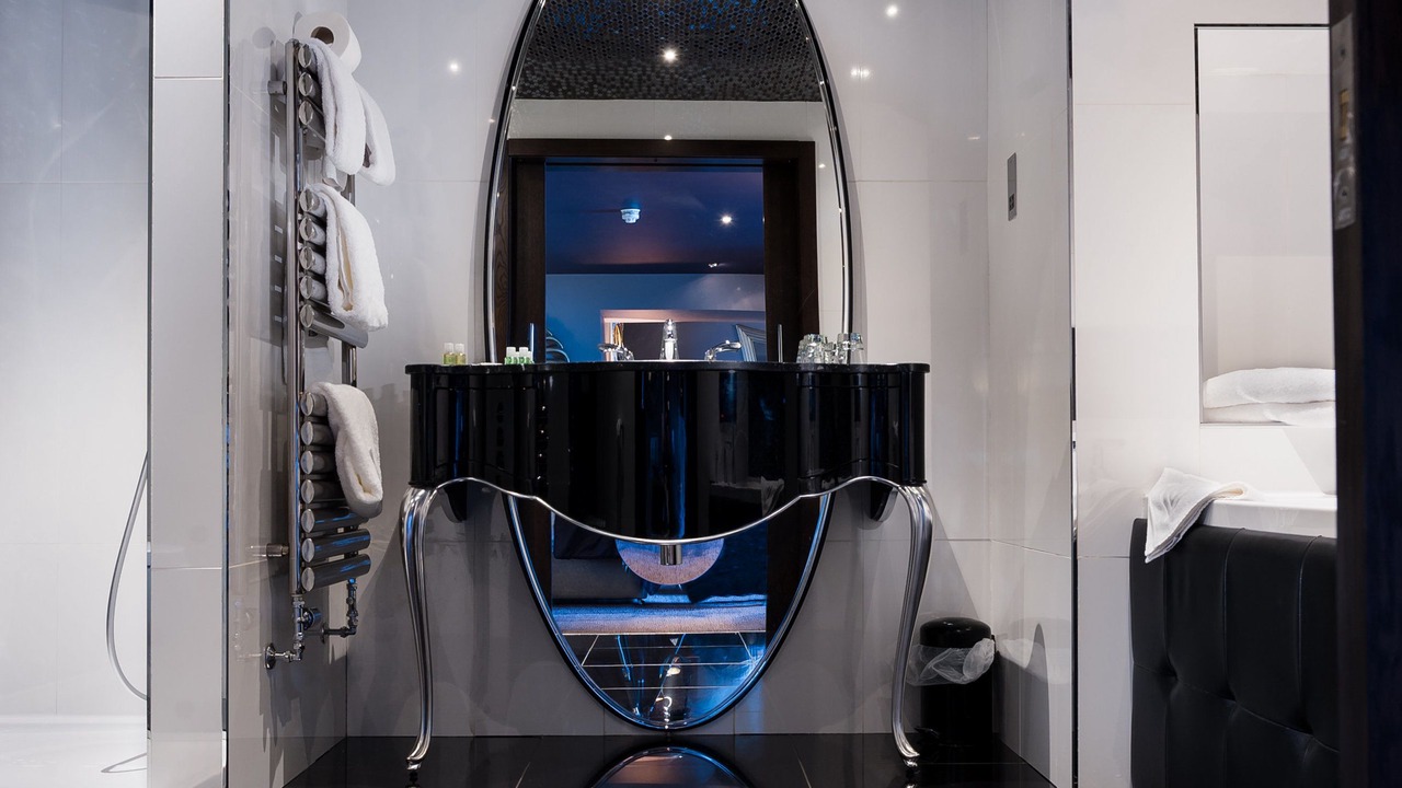 Photo of Bathroom in New Cumnock