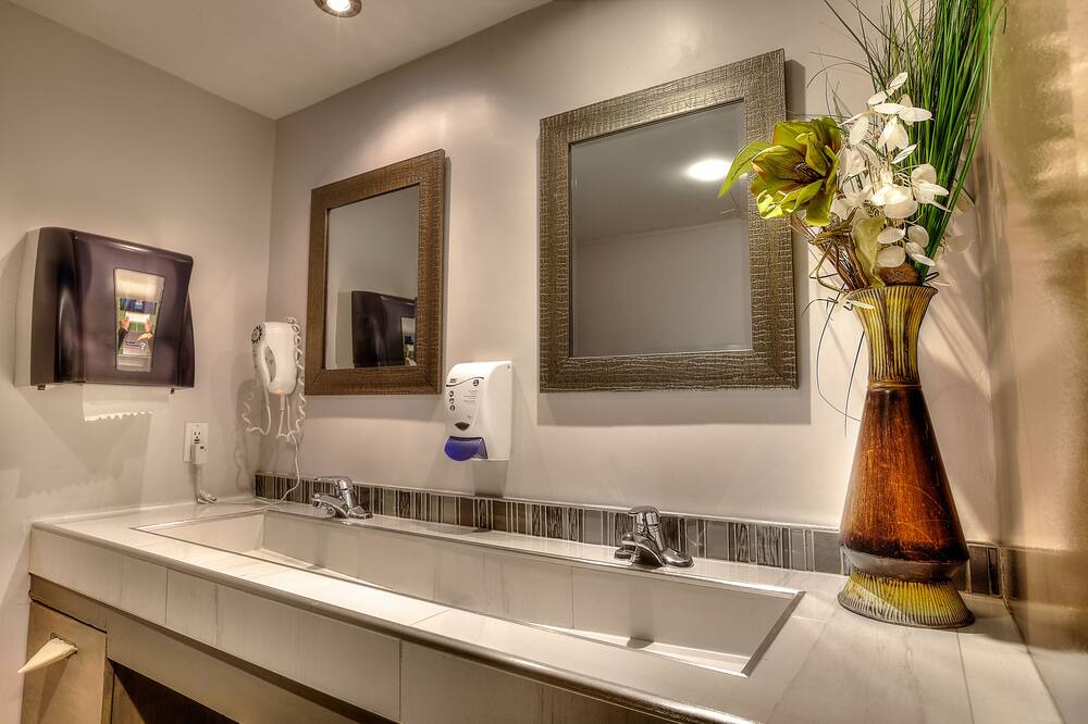 Photo of Bathroom in Quartier 5-4