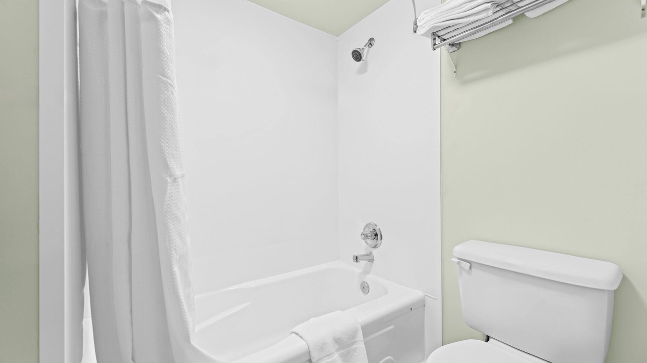 Photo of Bathroom in North Industrial