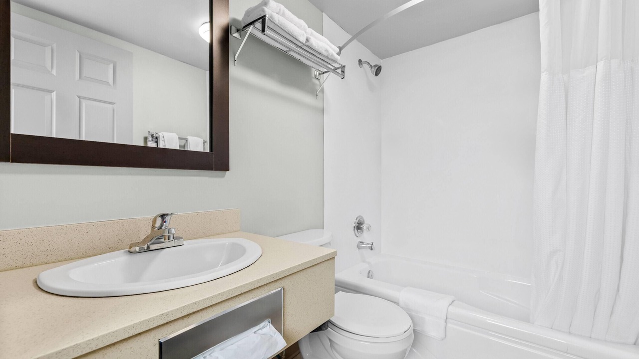Photo of Bathroom in North Industrial