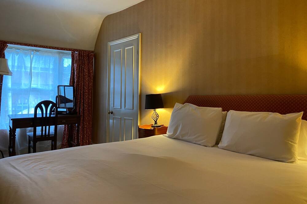 Photo of Bedroom in Oakham