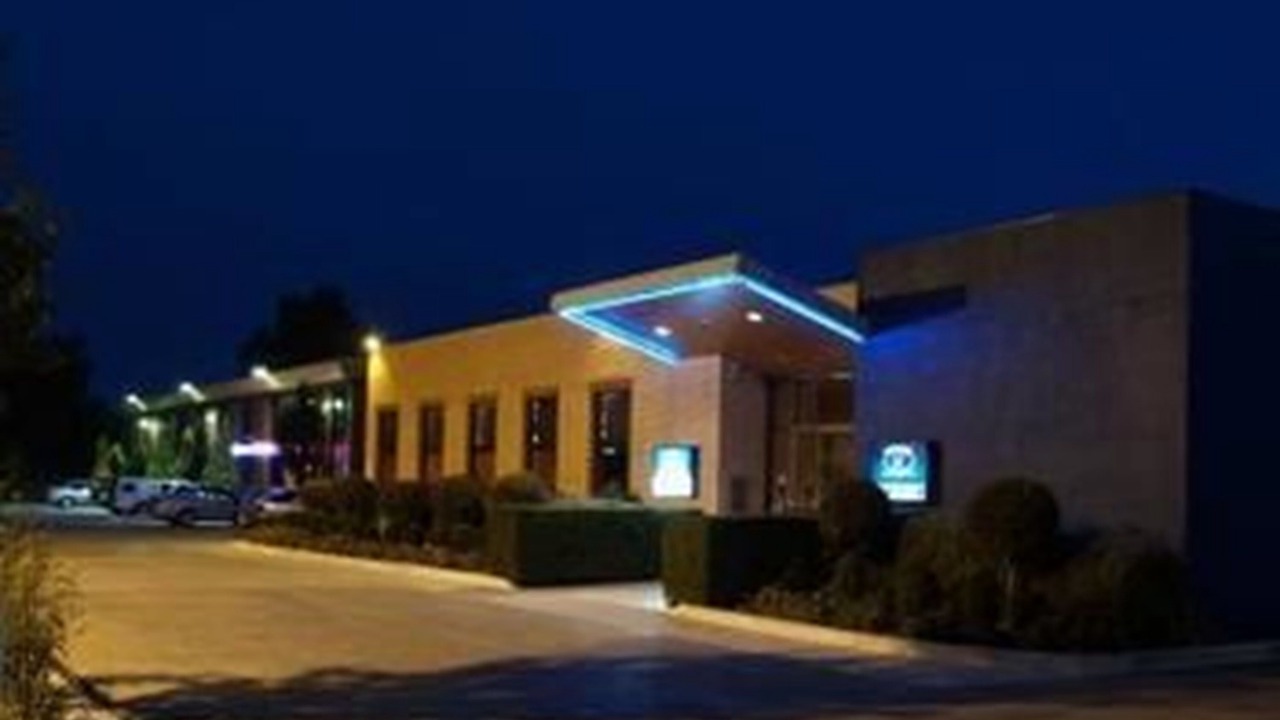 Photo of Outdoor in Laverton