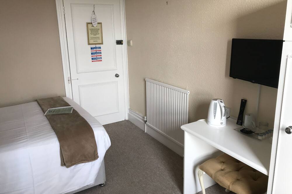 Photo of Bedroom in Bude