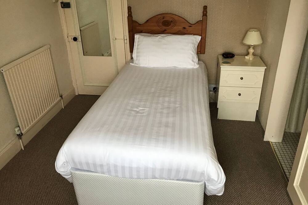 Photo of Bedroom in Bude