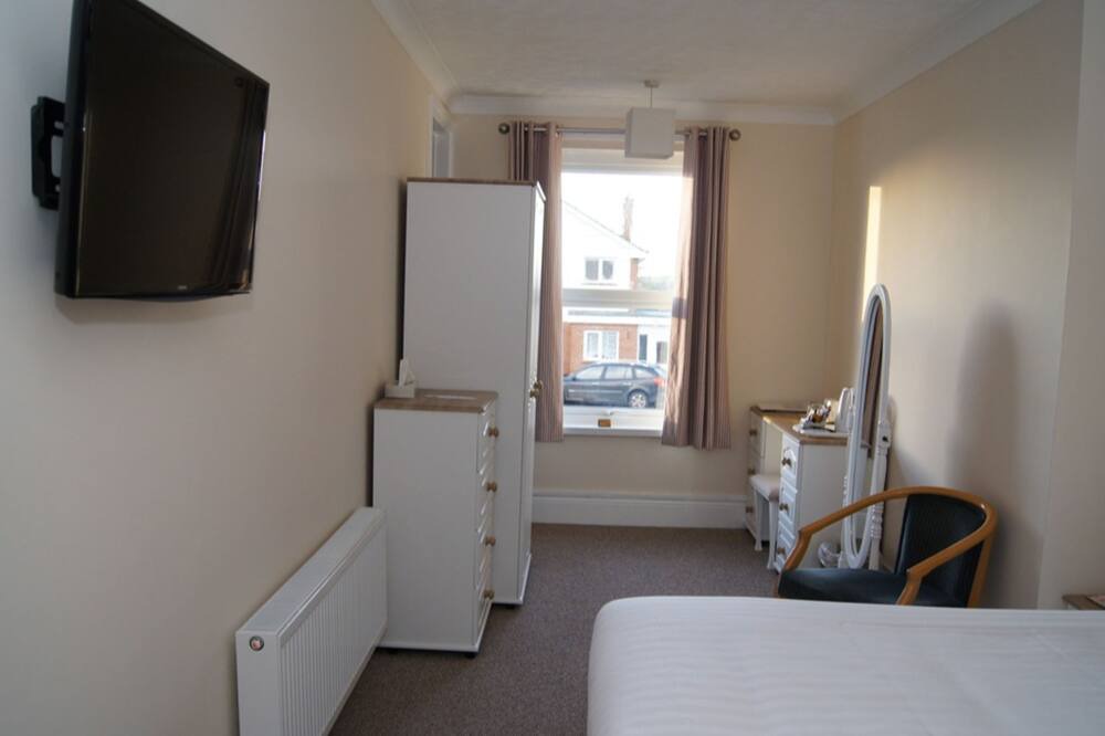 Photo of Bedroom in Bude