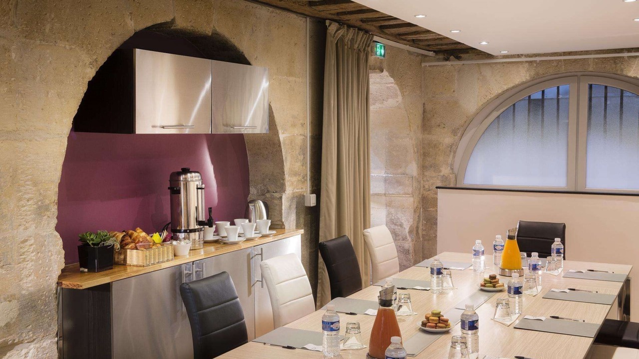 Photo of Others in 3rd Arrondissement