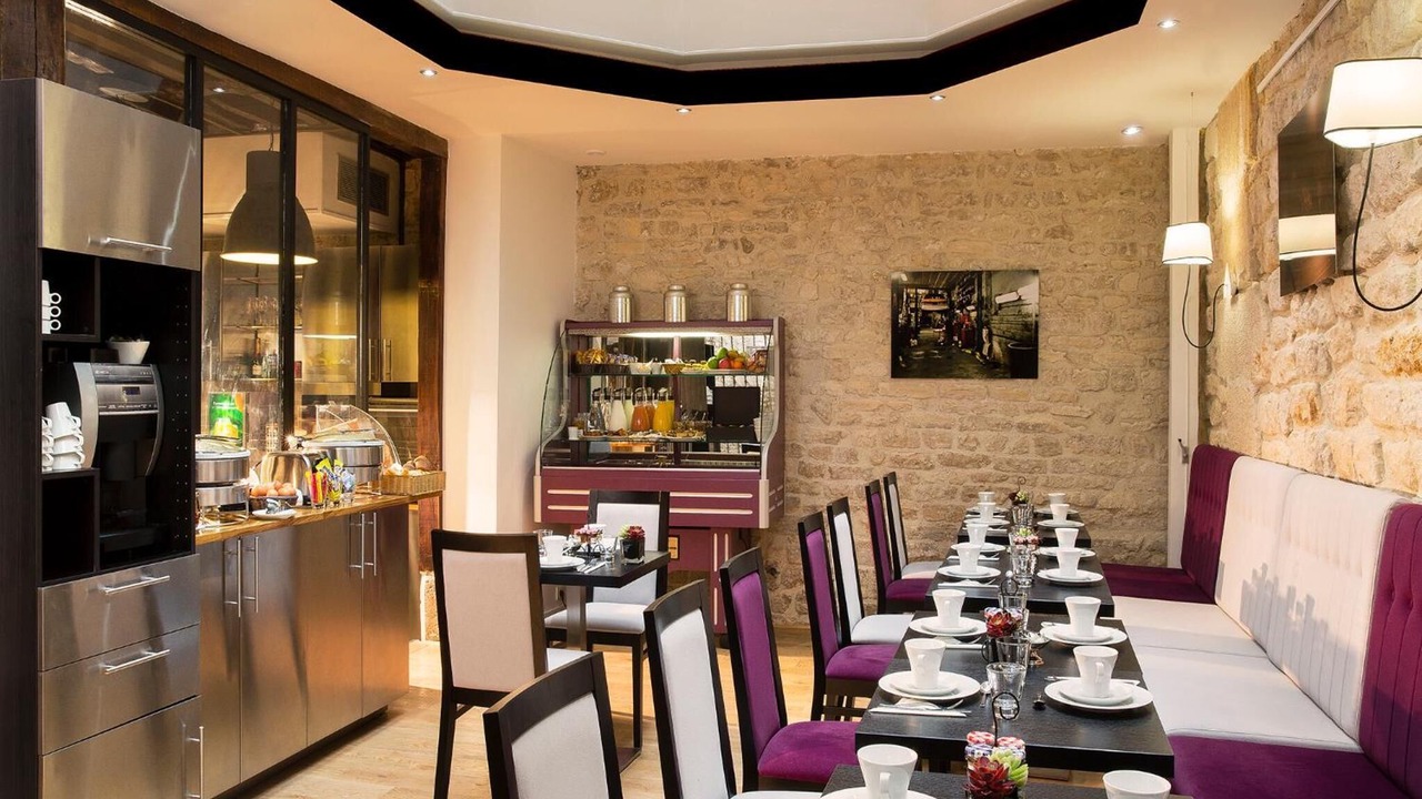 Photo of Others in 3rd Arrondissement