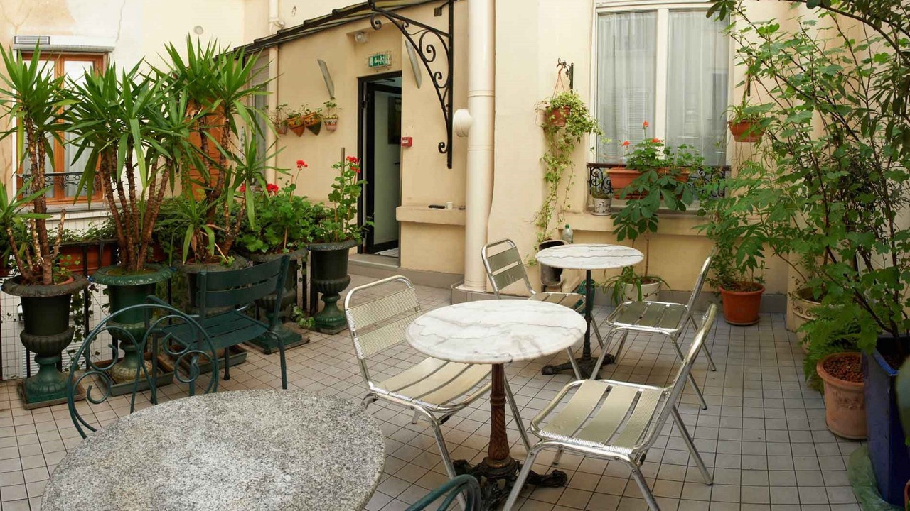 Photo of Outdoor in Batignolles