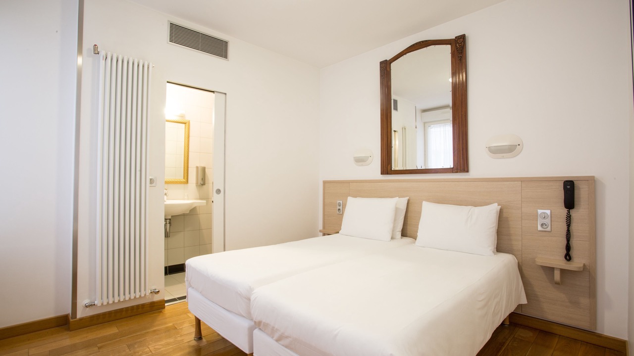 Photo of Bedroom in Batignolles