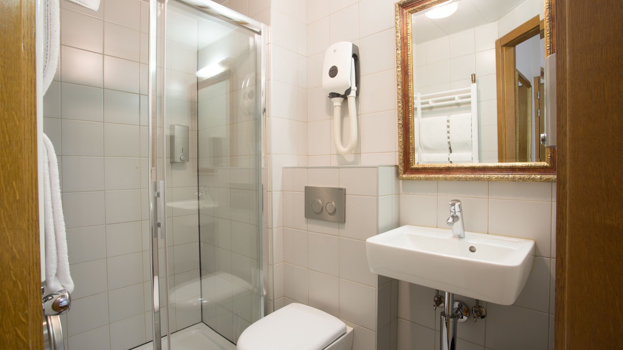 Photo of Bathroom in Batignolles