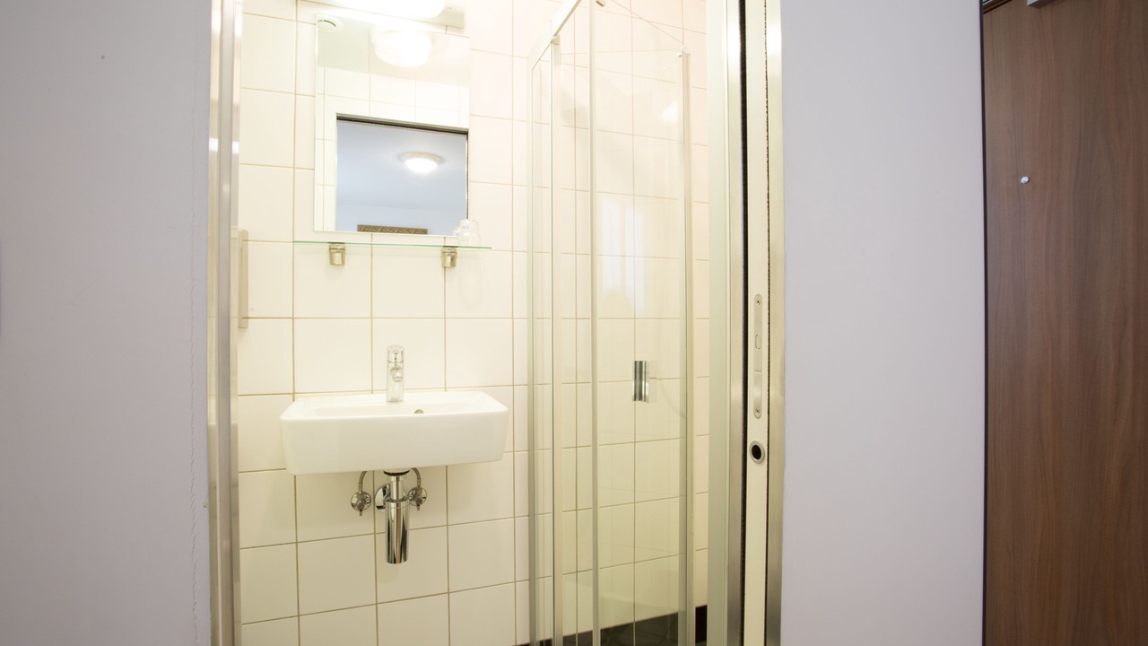 Photo of Bathroom in Batignolles