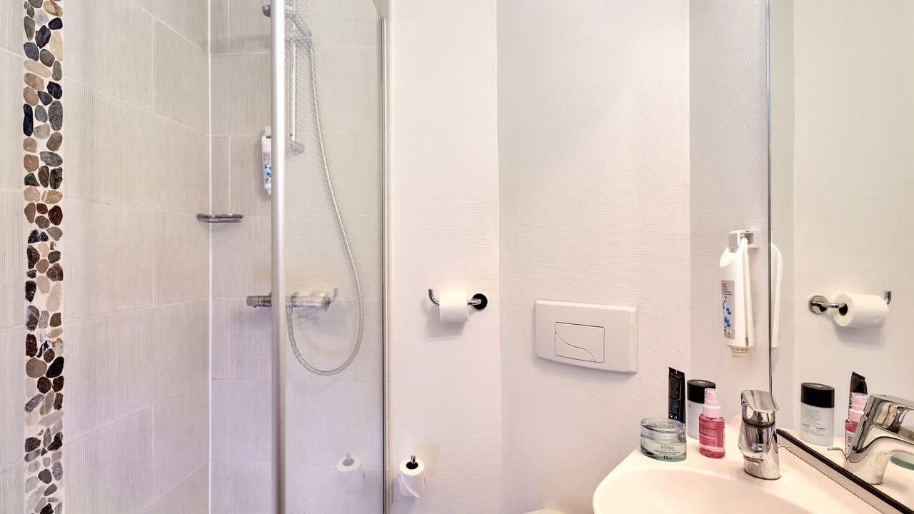 Photo of Others in Les Mureaux