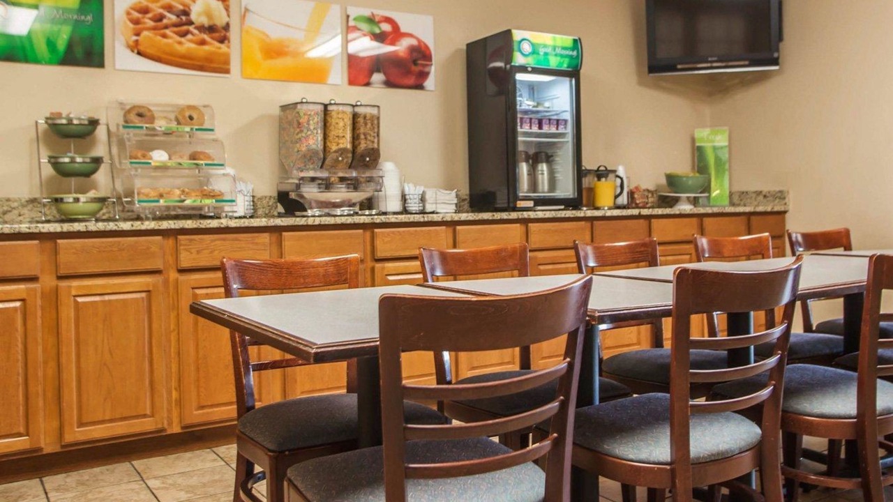 Photo of Others in Eldridge