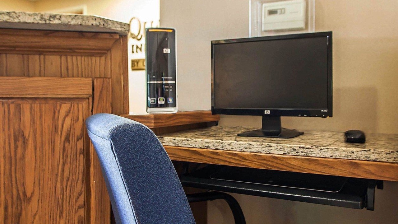 Photo of Others in Eldridge