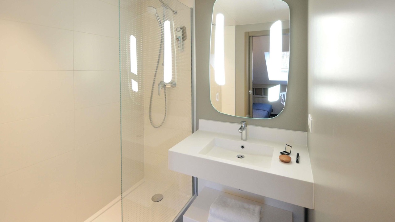 Photo of Bedroom in Saint-Herblain