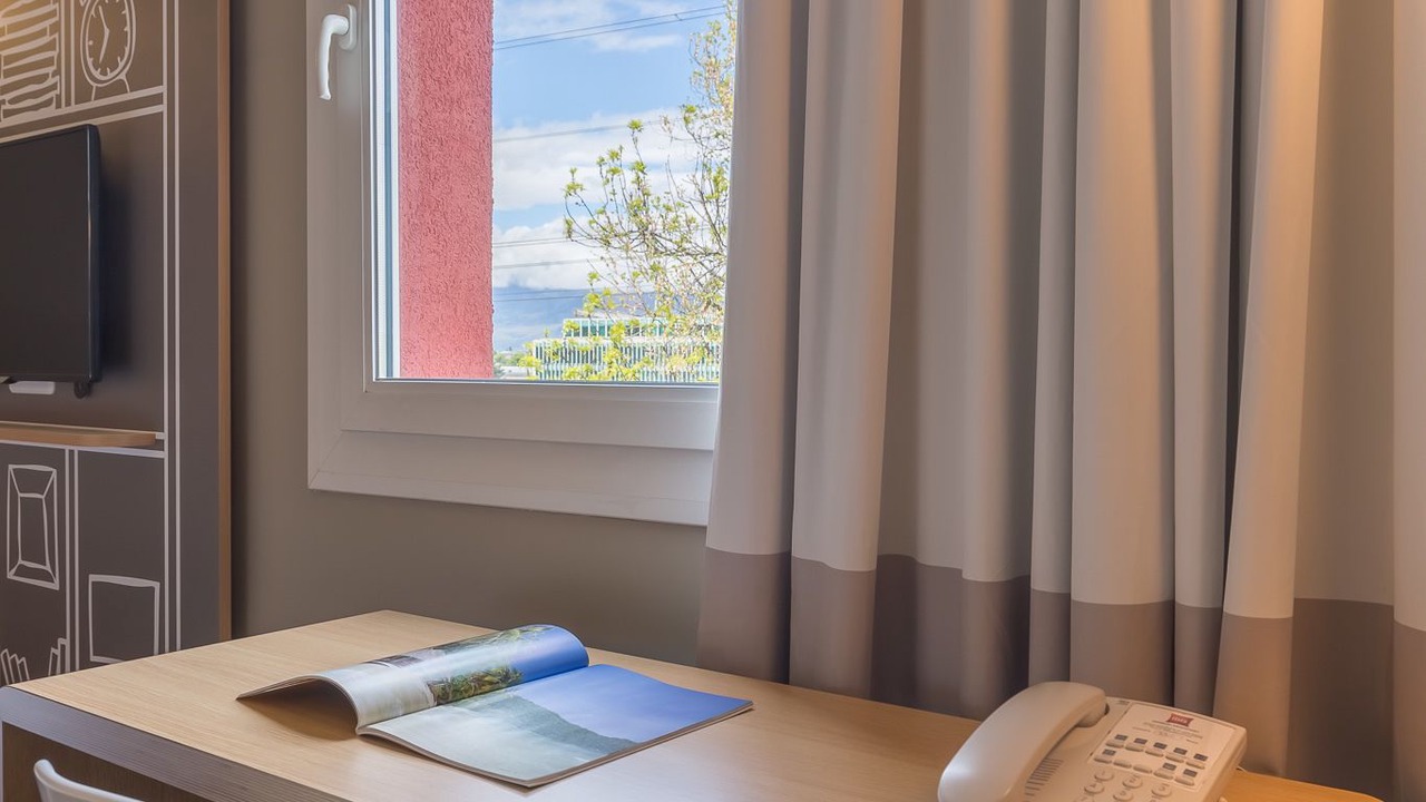 Photo of Bedroom in Cointrin