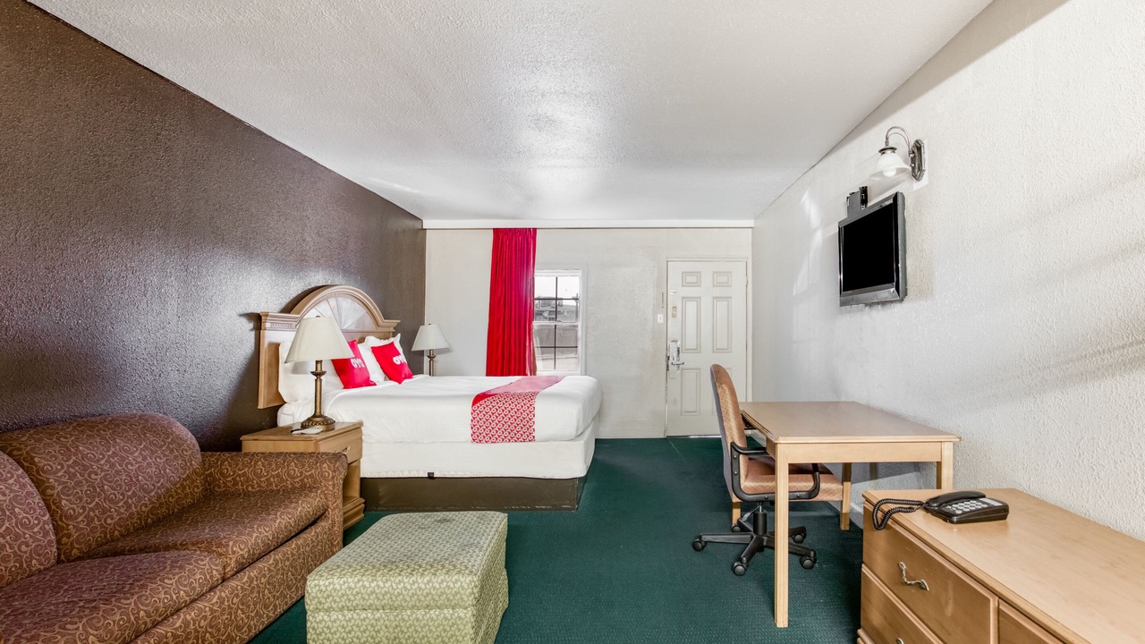 Photo of Bedroom in Bald Knob