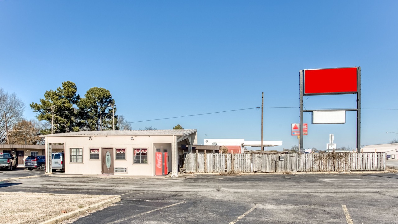 Photo of Others in Bald Knob