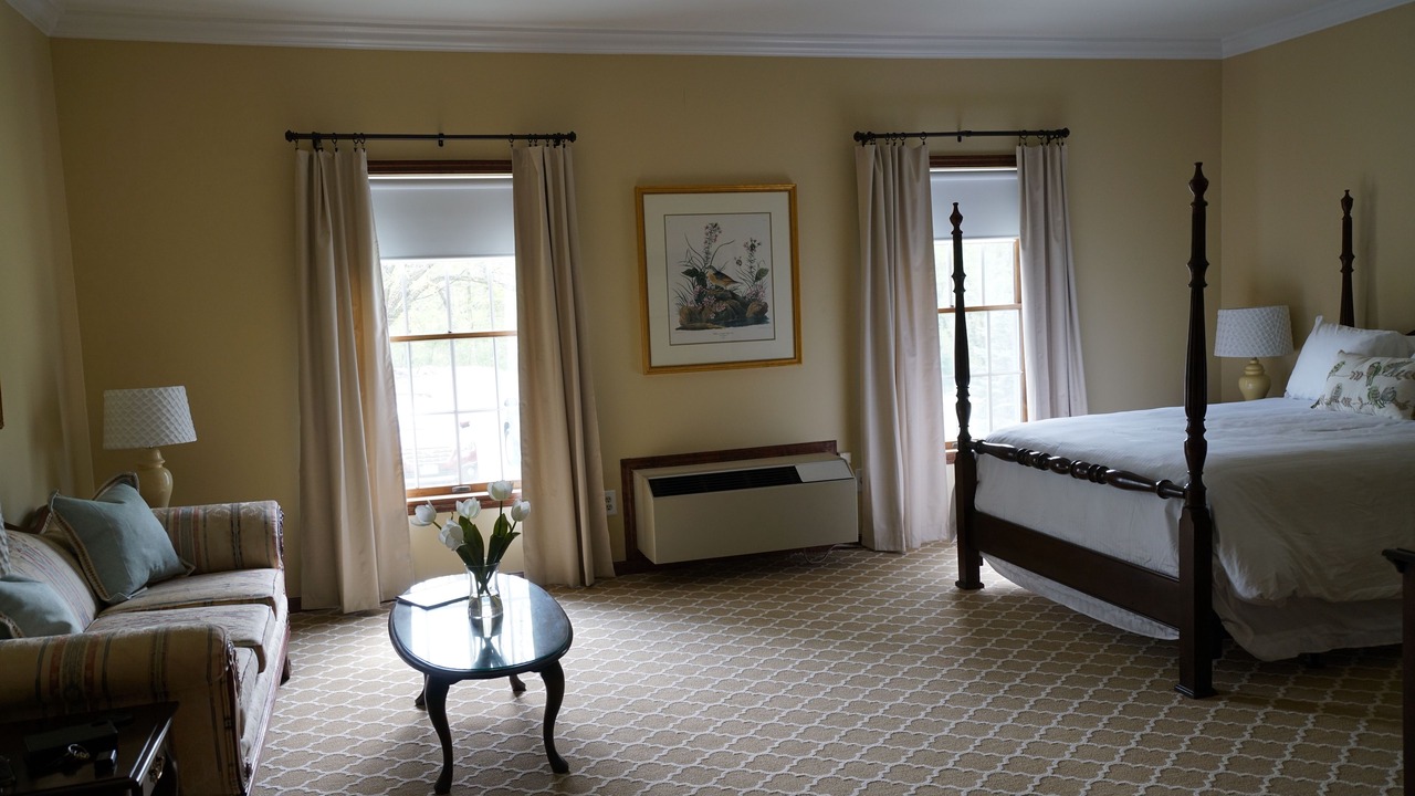 Photo of Livingroom in Town of East Fishkill