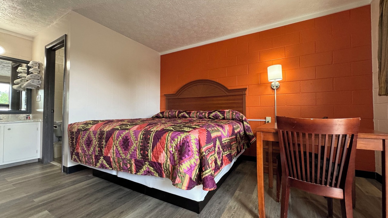 Photo of Bedroom in Crossville