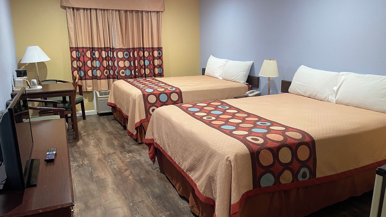 Photo of Bedroom in Dixon