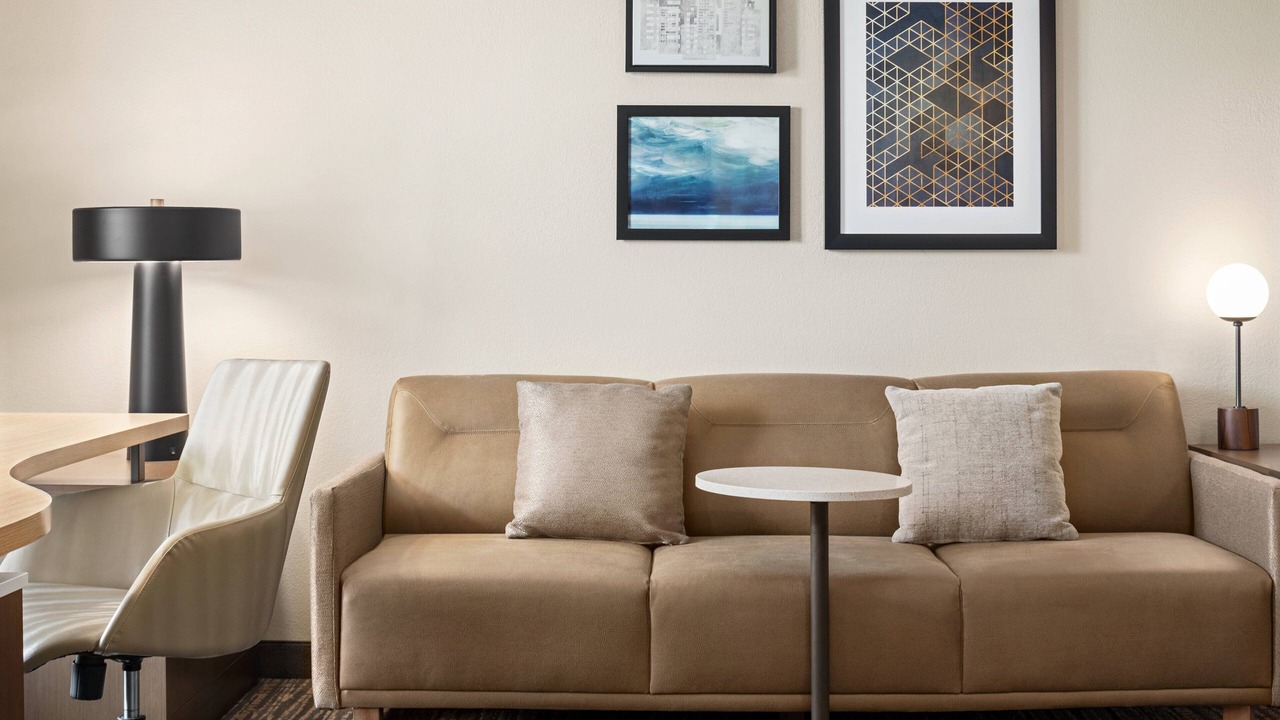 Photo of Livingroom in Willowbrook