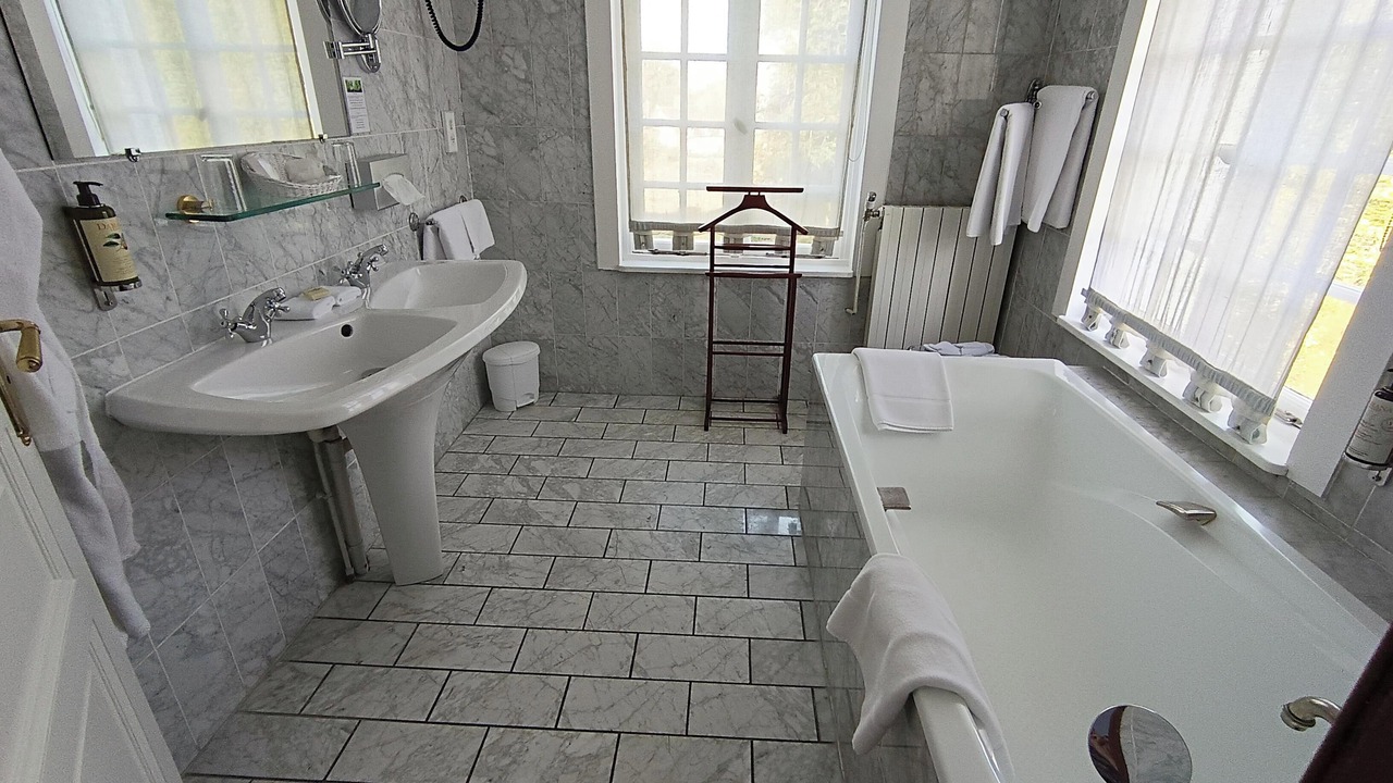 Photo of Bathroom in Montreuil-sur-Mer