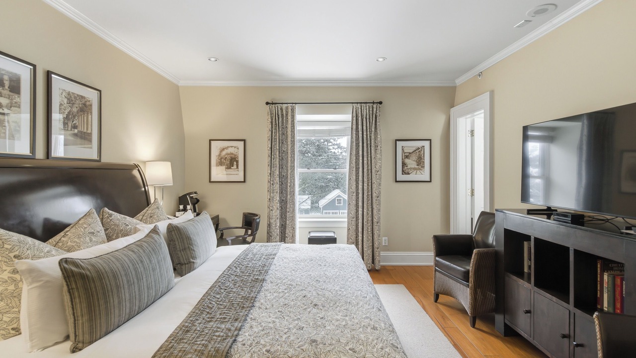 Photo of Bedroom in Old Town Historic District