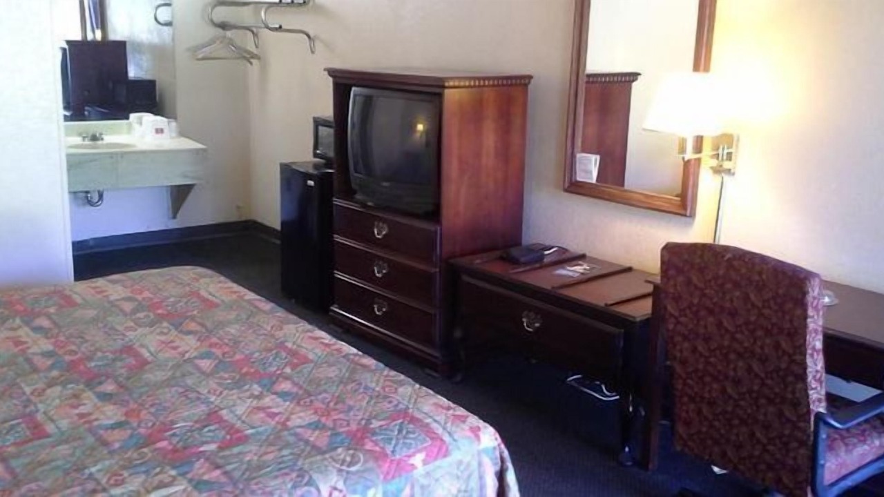 Photo of Bedroom in Augusta