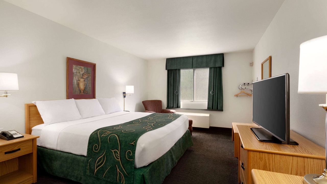 Photo of Bedroom in Hermiston