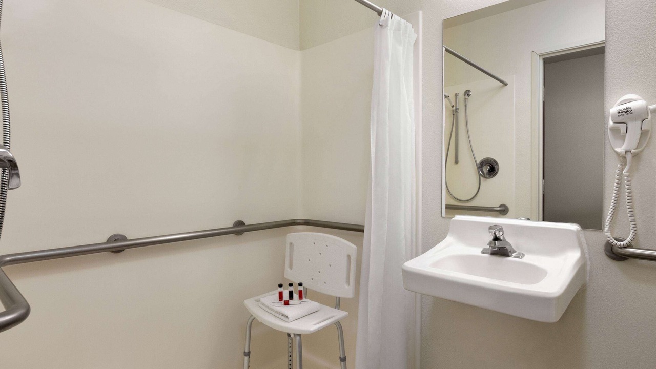 Photo of Bathroom in Hermiston