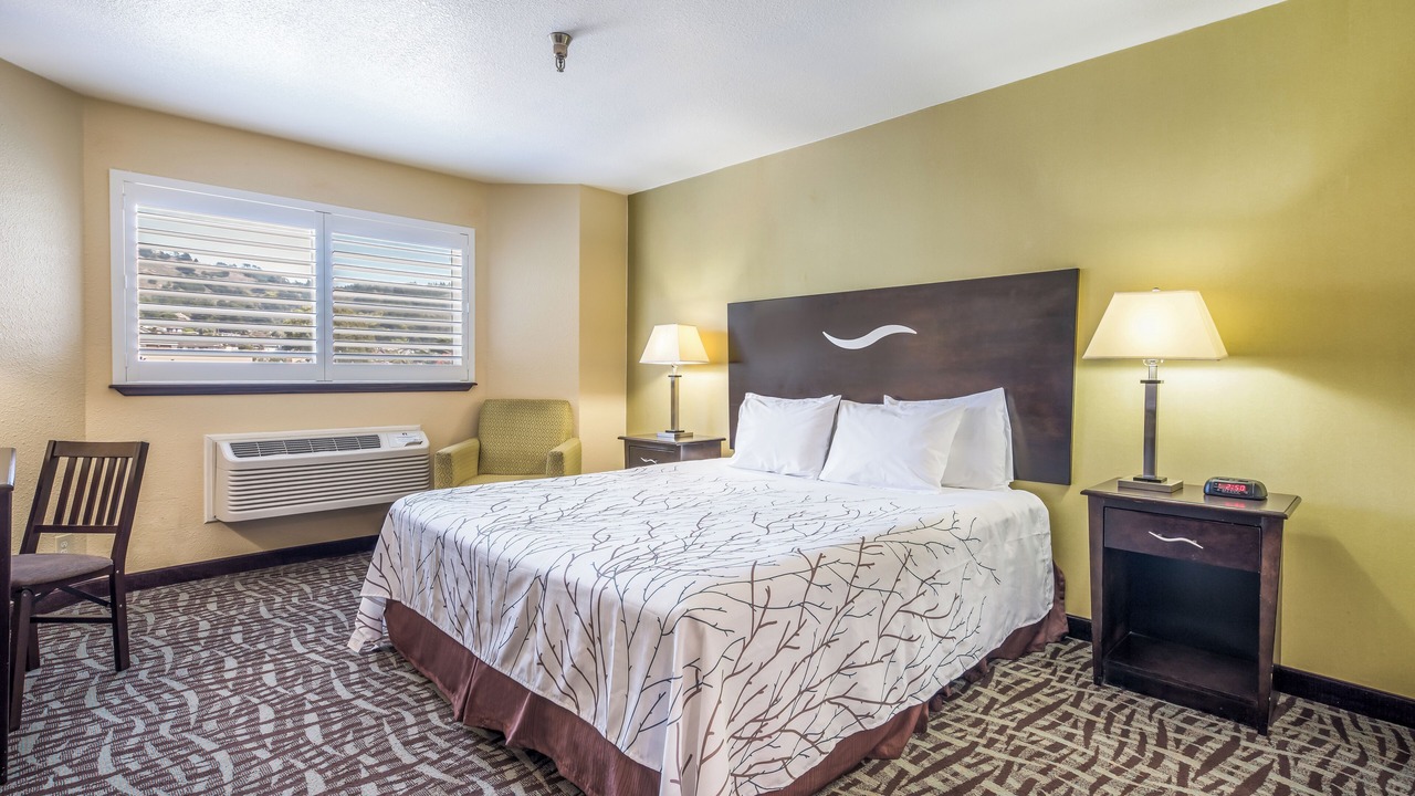 Photo of Others in Sharp Park