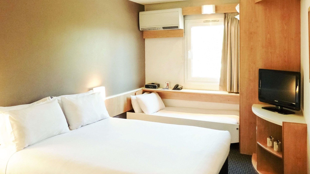 Photo of Bedroom in Thornleigh