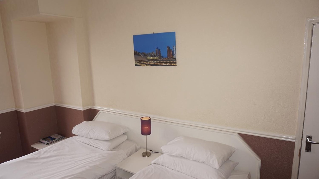 Photo of Bedroom in Headingley