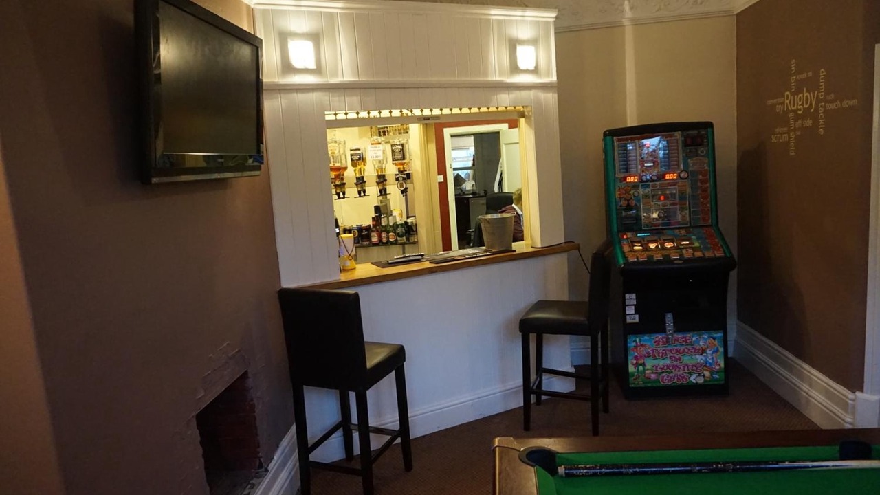 Photo of Others in Headingley