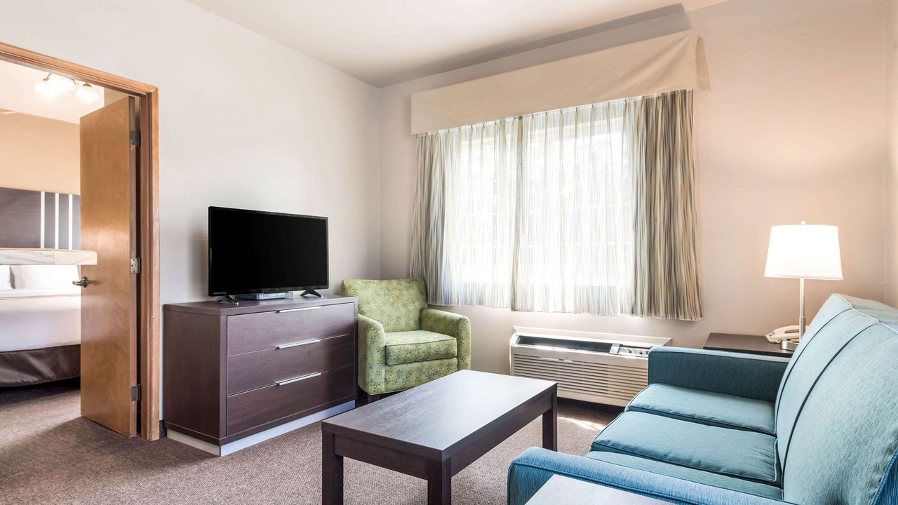 Photo of Bedroom in Bainbridge Island