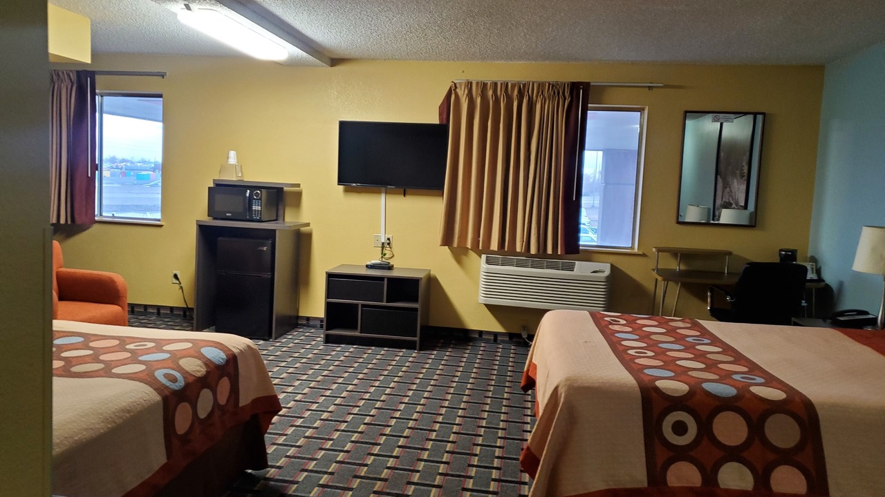 Photo of Livingroom in Dupont