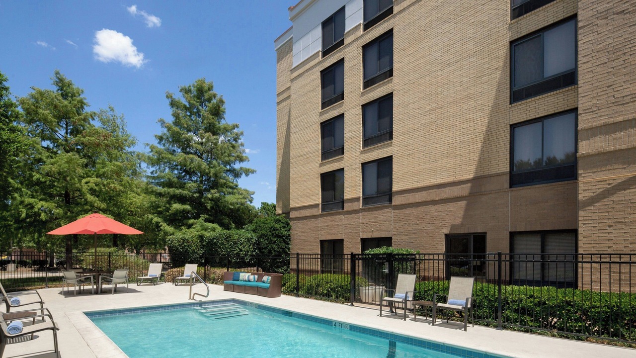 Photo of Outdoor in Addison