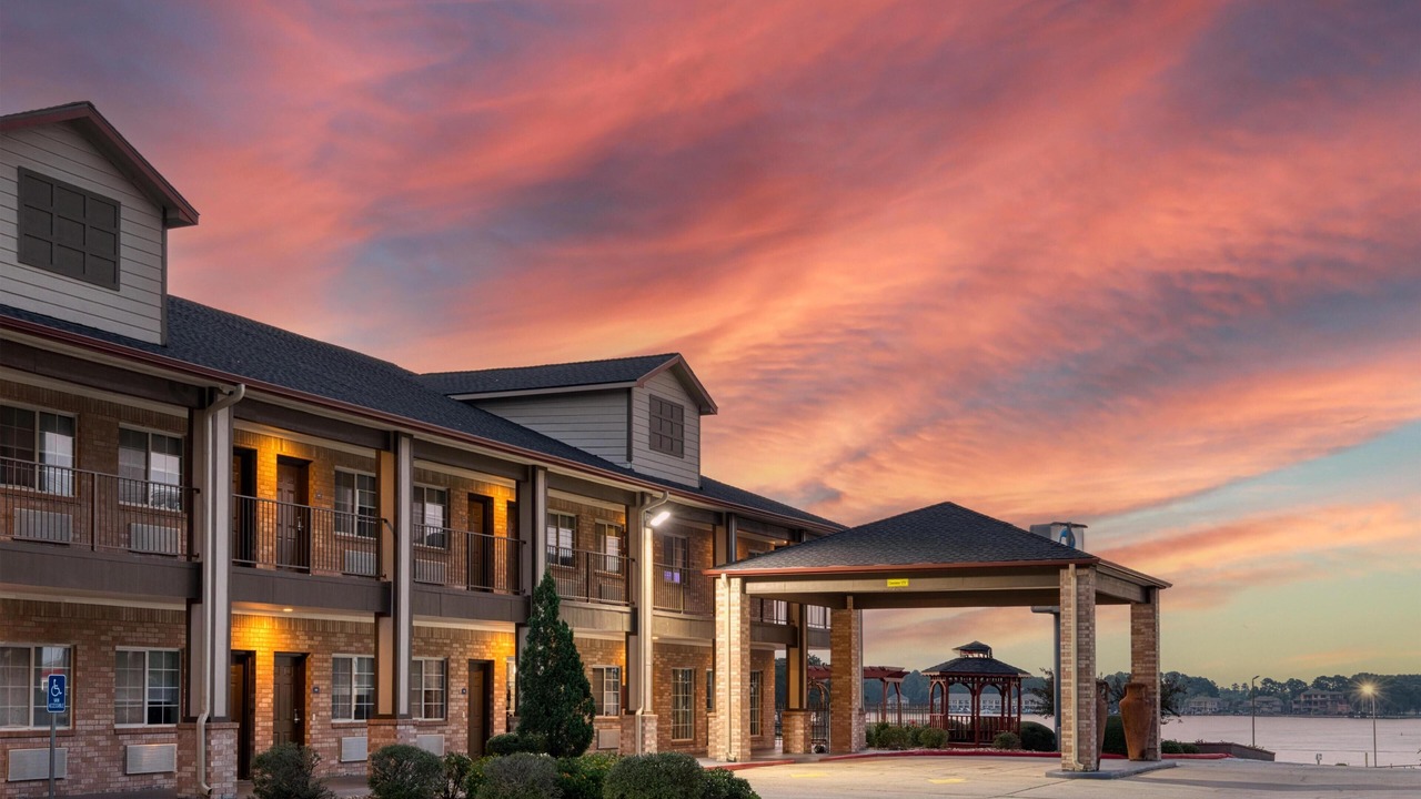 Photo of Outdoor in Montgomery