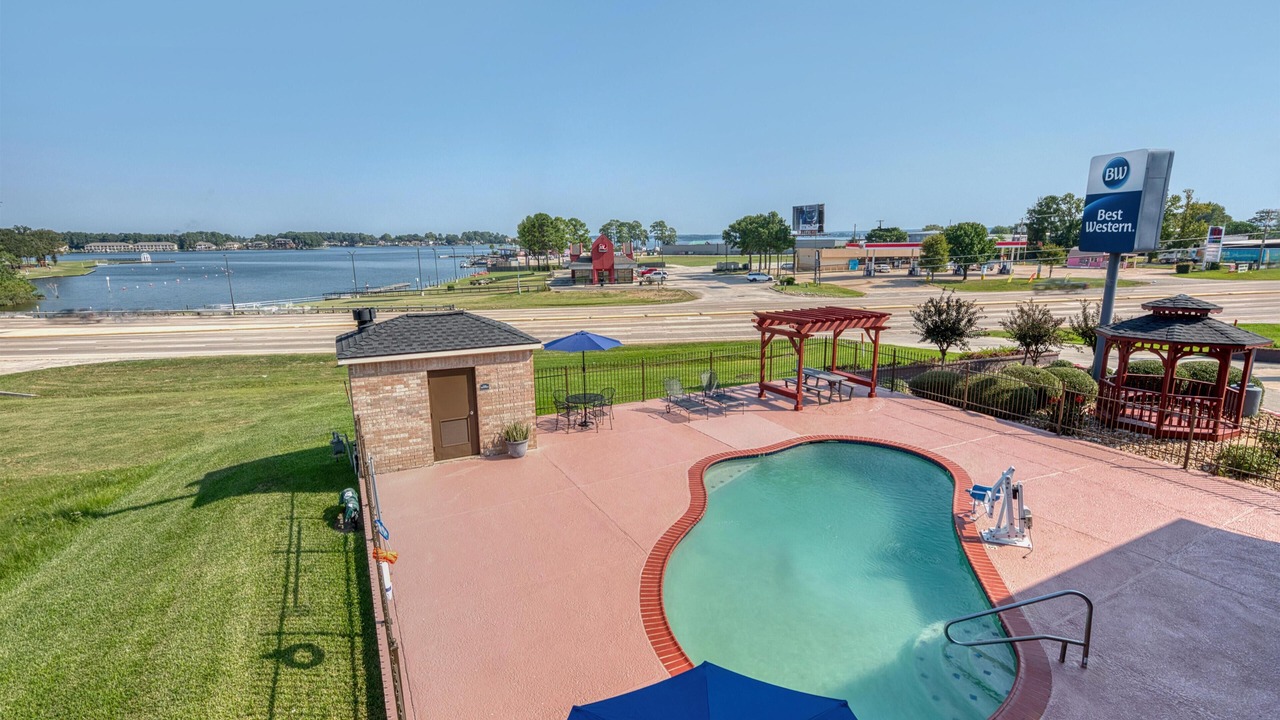 Photo of Outdoor in Montgomery