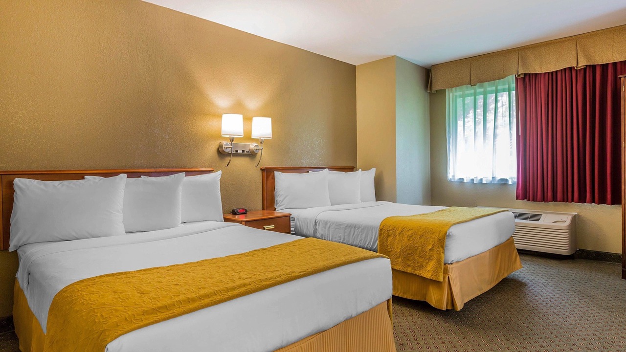 Photo of Bedroom in Hyde Park